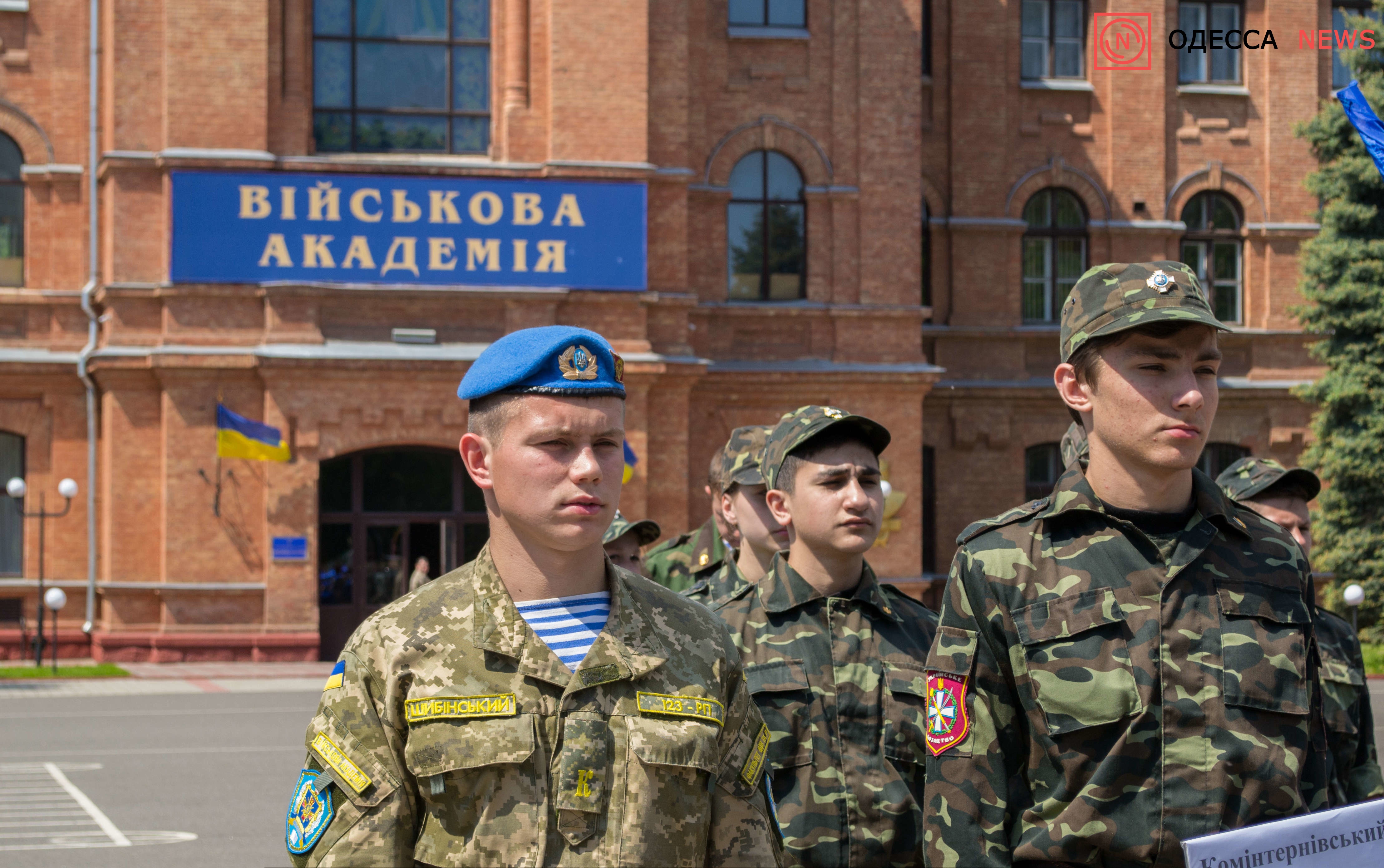 лл12