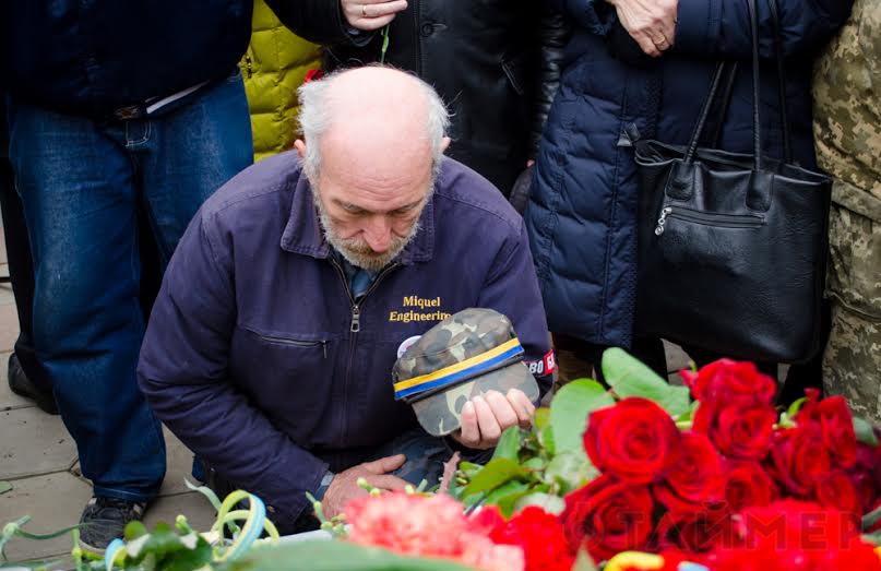 odessa_na_otkritii_pamyatnika_nebesnoy_sotne_proizoshla_potasovka_8092