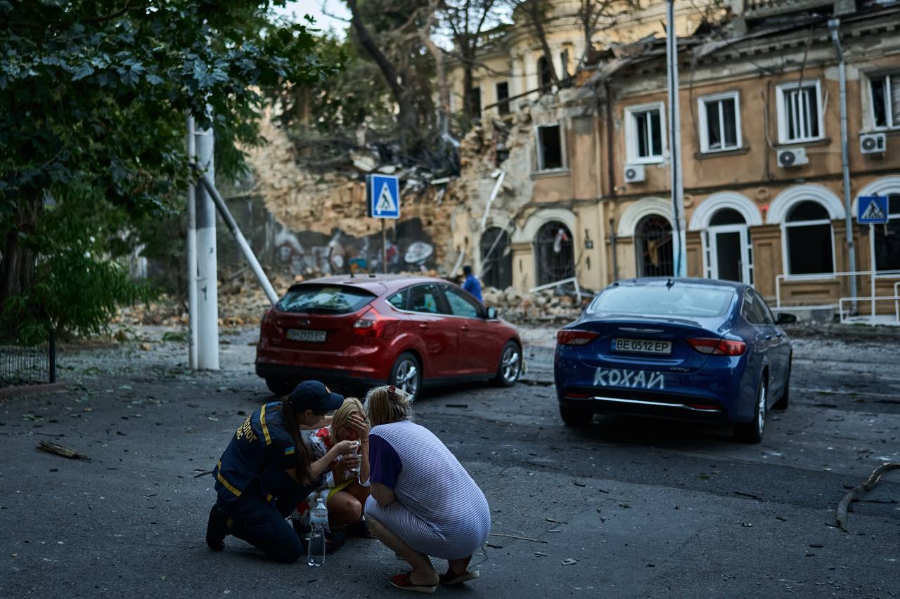 29 памятников архитектуры повреждены российскими террористами за ночь в  Одессе. Читайте на UKR.NET