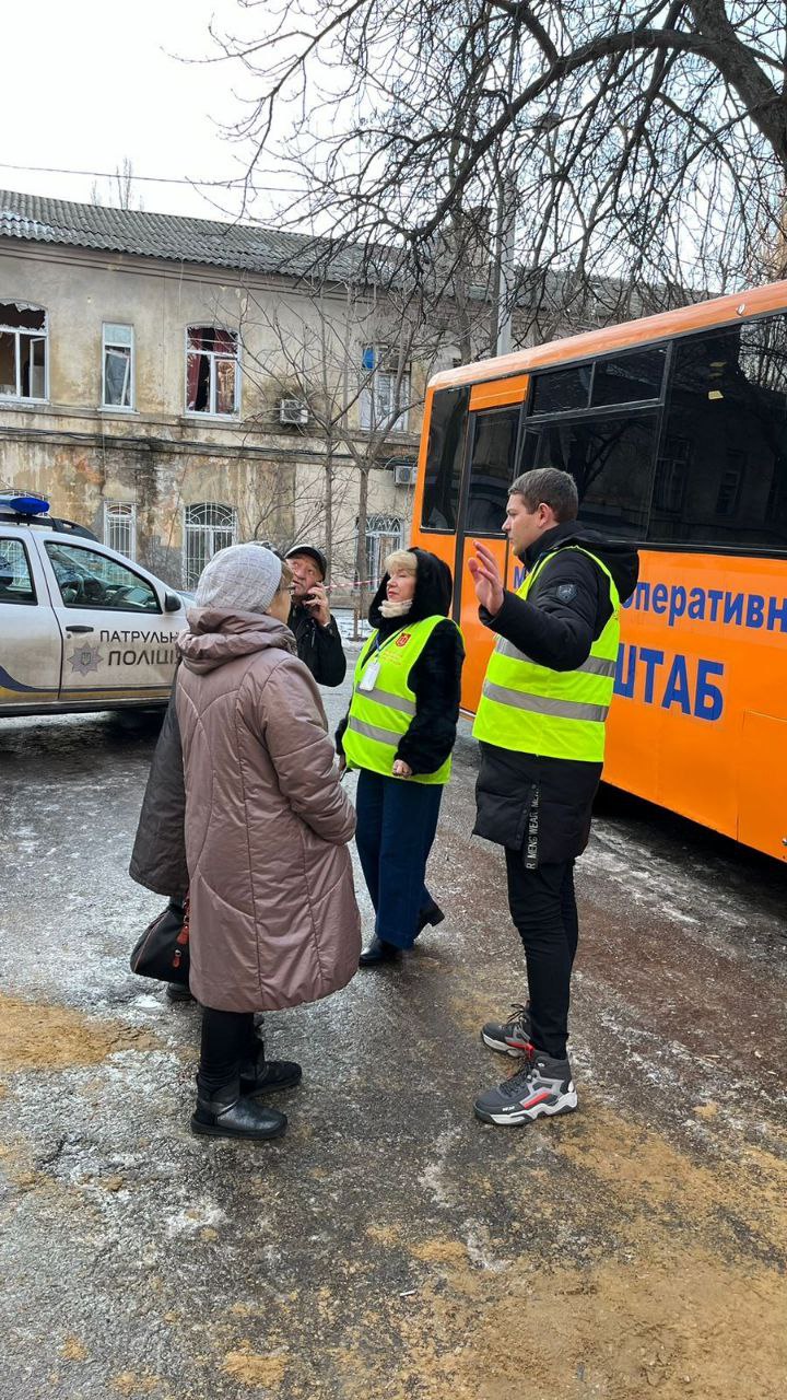 В результате атаки врага 17 января повреждено 8 домов в Приморском районе  Одессы. Читайте на UKR.NET