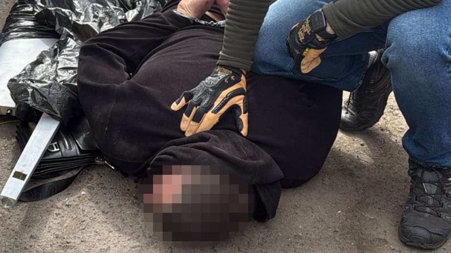 1742459502-869-Cropped.jpg