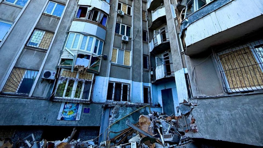 119649-Cropped.jpg
