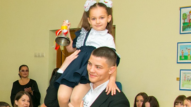 121558-Cropped.jpg