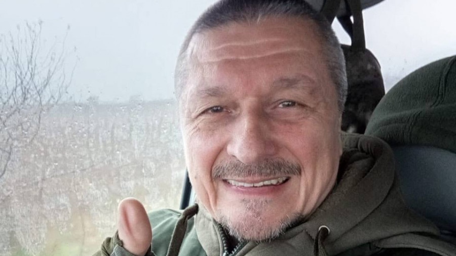 124858-Cropped.jpg