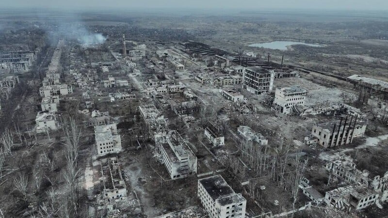 38_main-v1754049573-Cropped.jpg