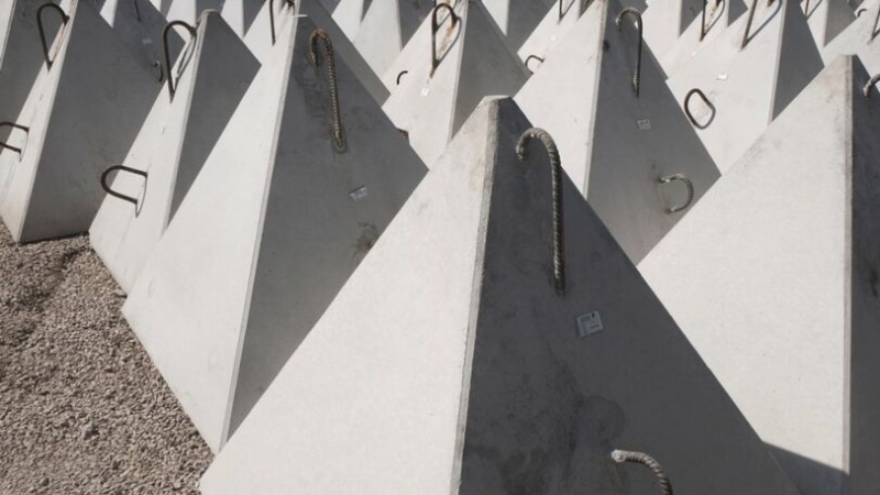 12447411-Cropped.jpg