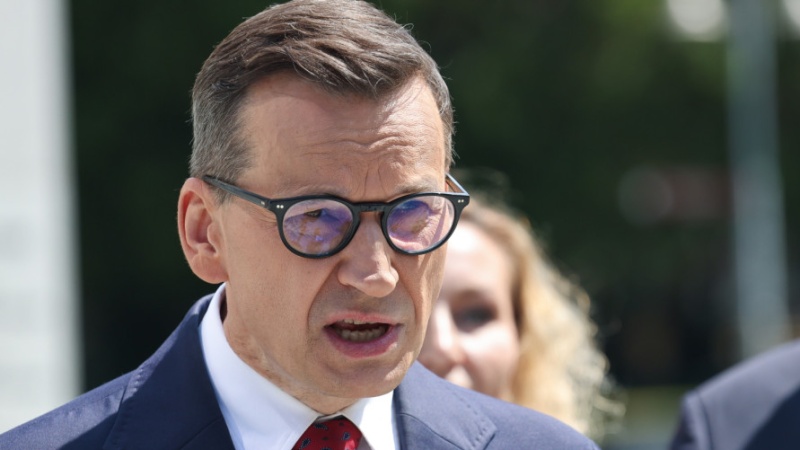 byly-premier-mateusz-morawiecki-fot-966x643-5f482647-Cropped.jpg