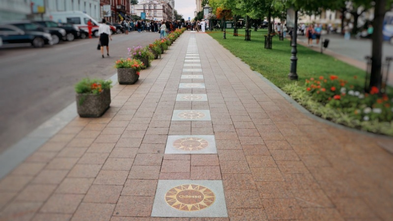 158992-Cropped.jpg