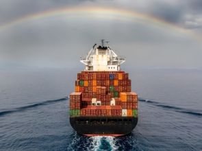 Maersk приостанавливает работу в Черноморском рыбном порту